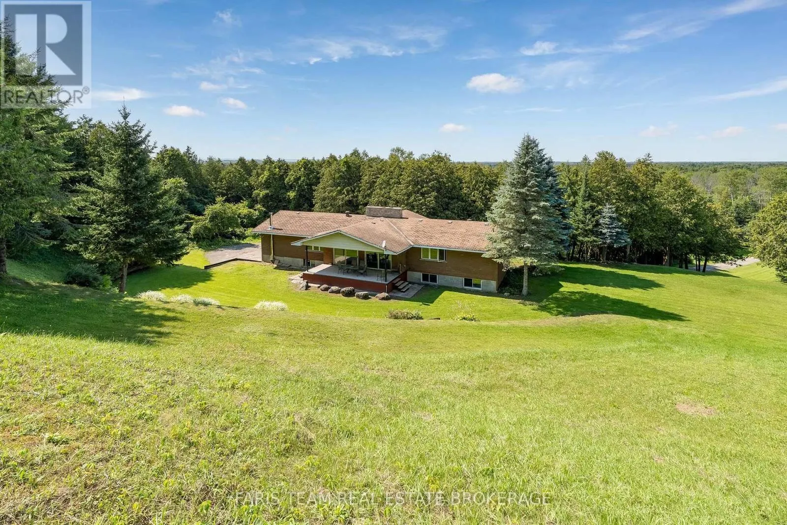 5809 10TH SIDE ROAD