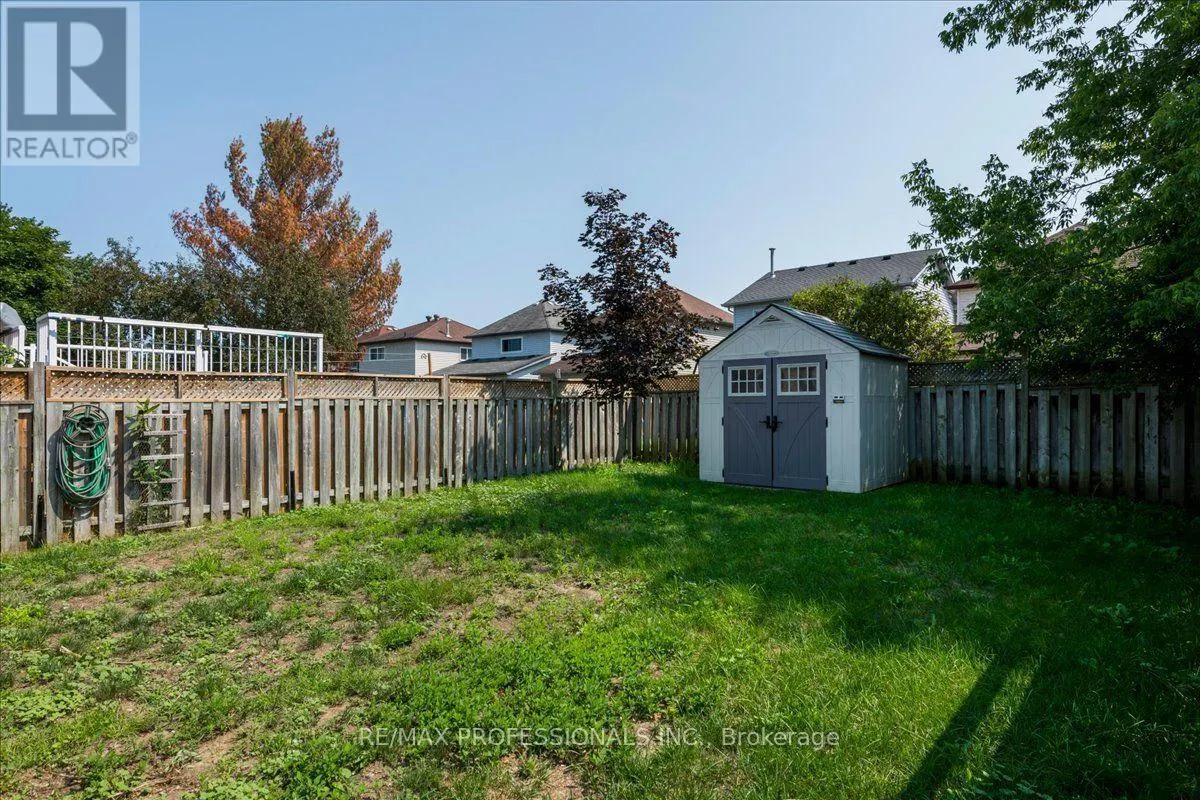 10 CORRIE CRESCENT