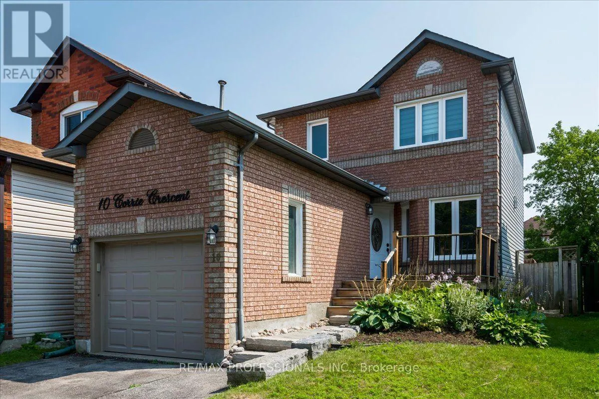 10 CORRIE CRESCENT