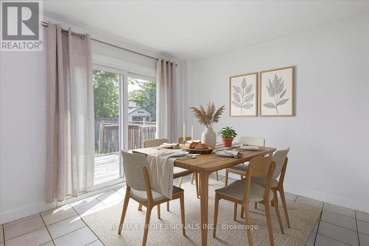 10 CORRIE CRESCENT