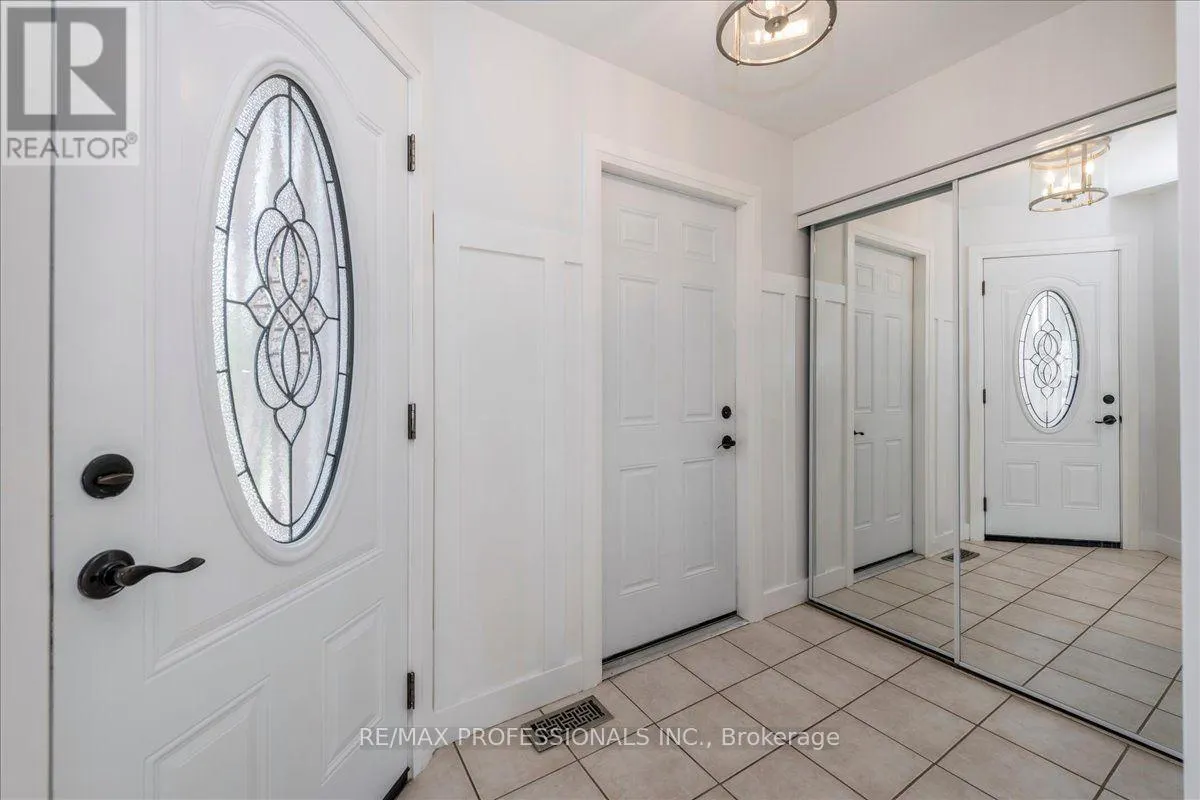10 CORRIE CRESCENT