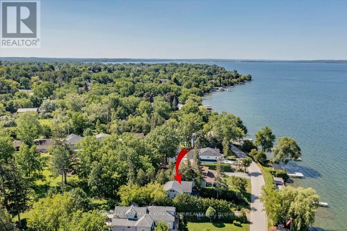 311 LAKE DRIVE N