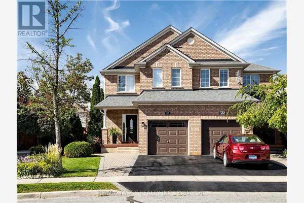 63 ECHO RIDGE CRESCENT