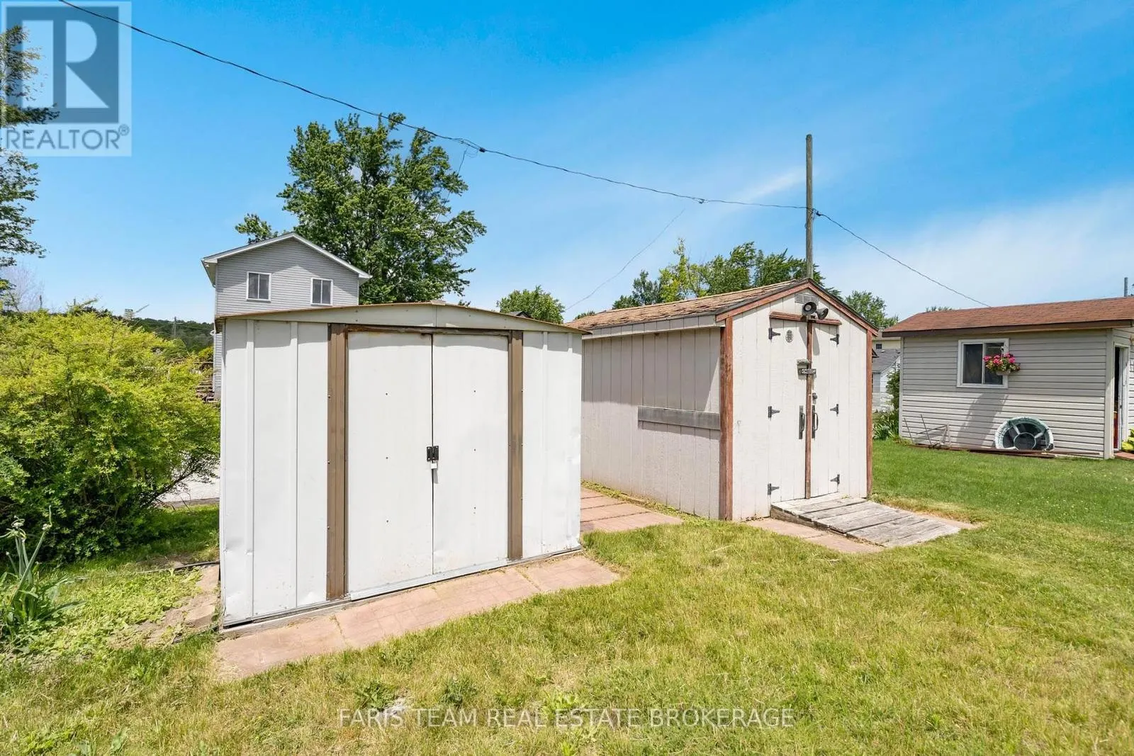 1066 WOOD STREET