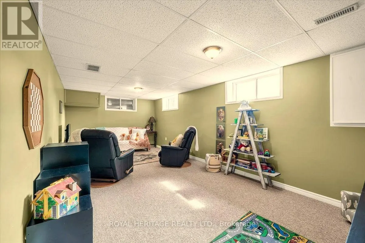 34 AUDUBON WAY