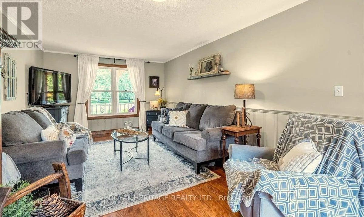 34 AUDUBON WAY