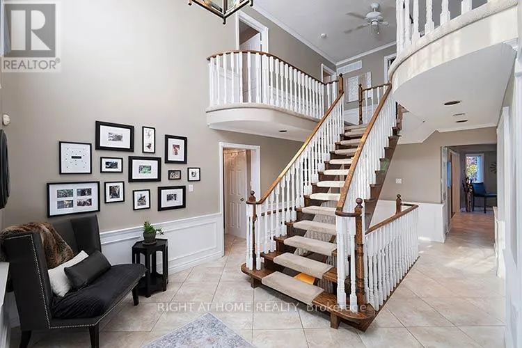 143 CARLYLE CRESCENT