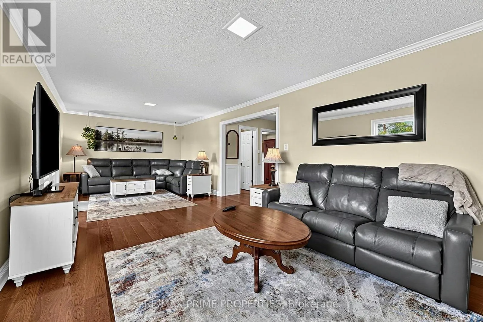 426 ZEPHYR ROAD