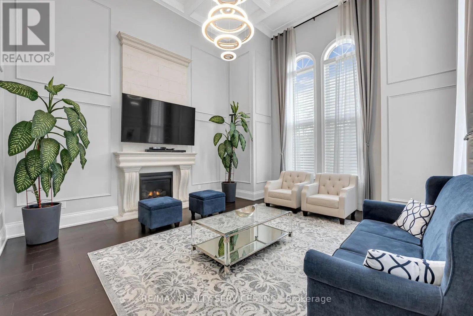 22 GIANT CEDARS COURT