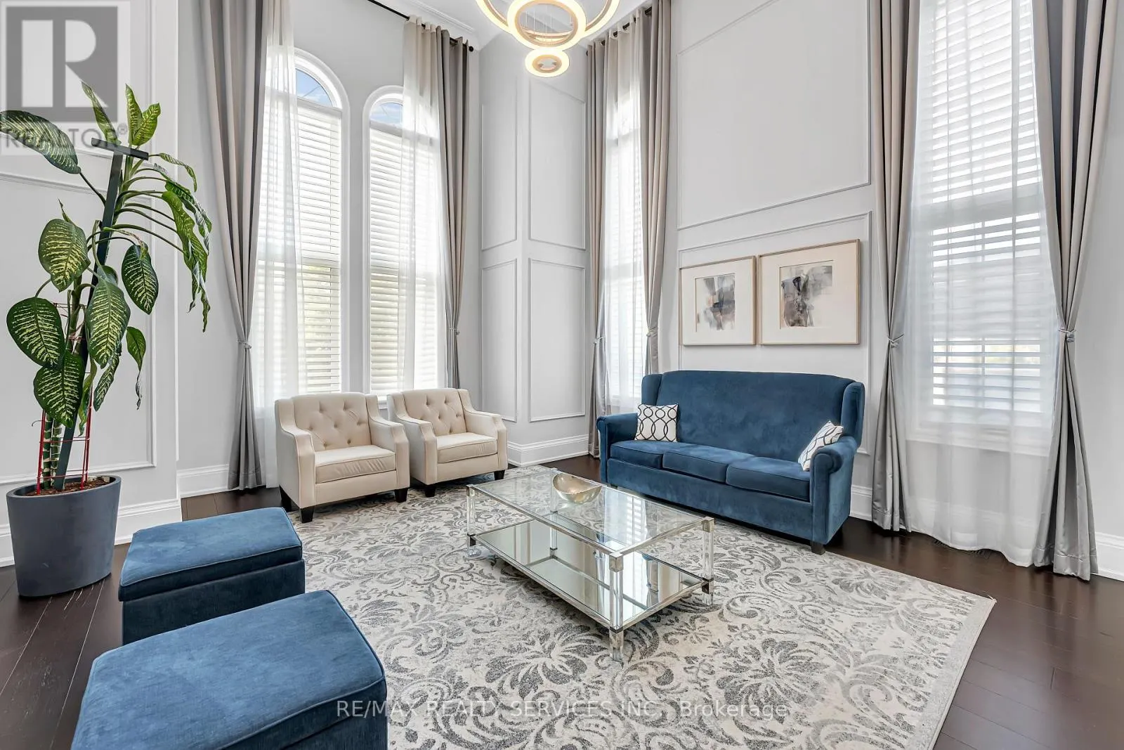 22 GIANT CEDARS COURT