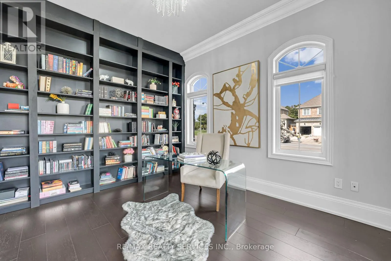 22 GIANT CEDARS COURT