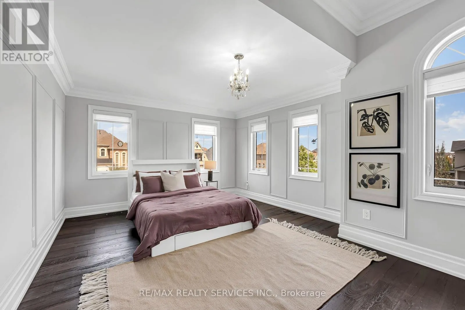 22 GIANT CEDARS COURT