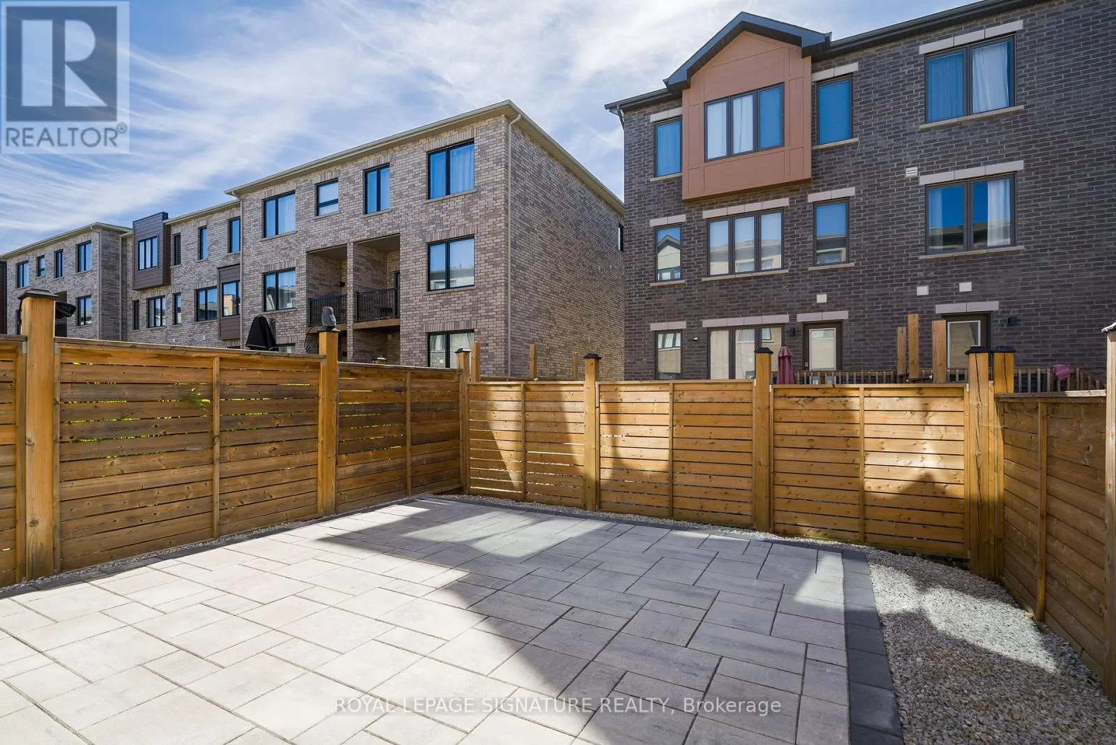 164 TANGO CRESCENT