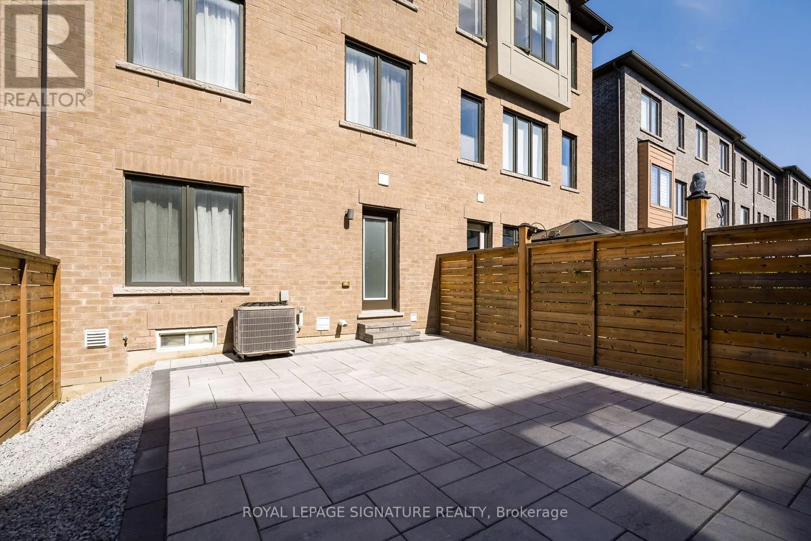 164 TANGO CRESCENT