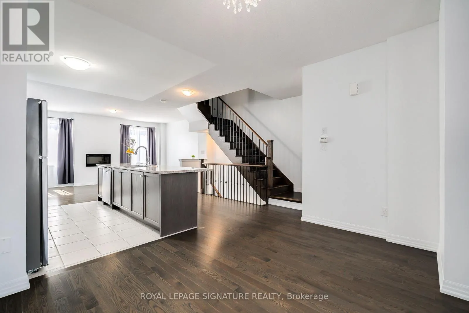 164 TANGO CRESCENT