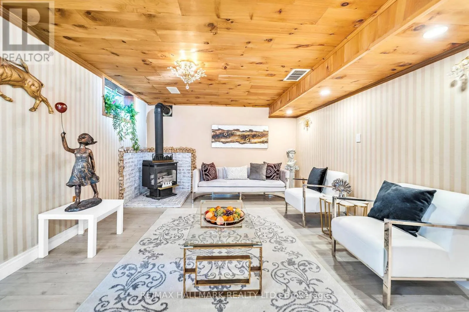 268 PASADENA DRIVE