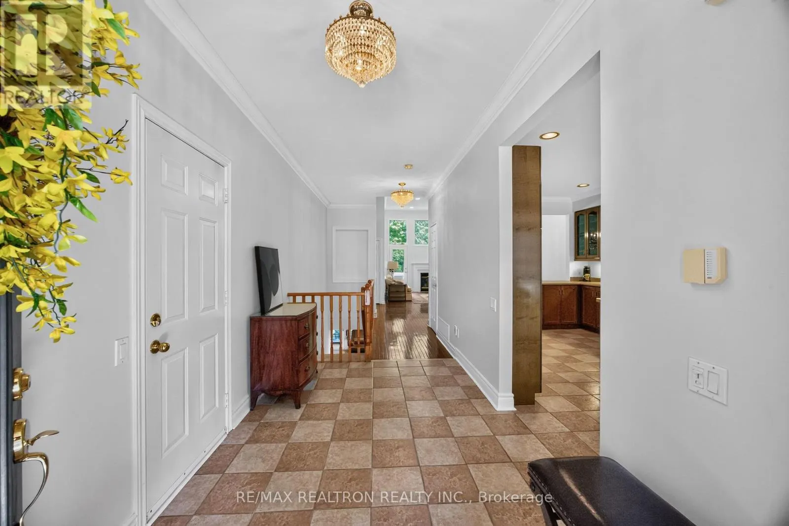 402 MORLEY COOK CRESCENT