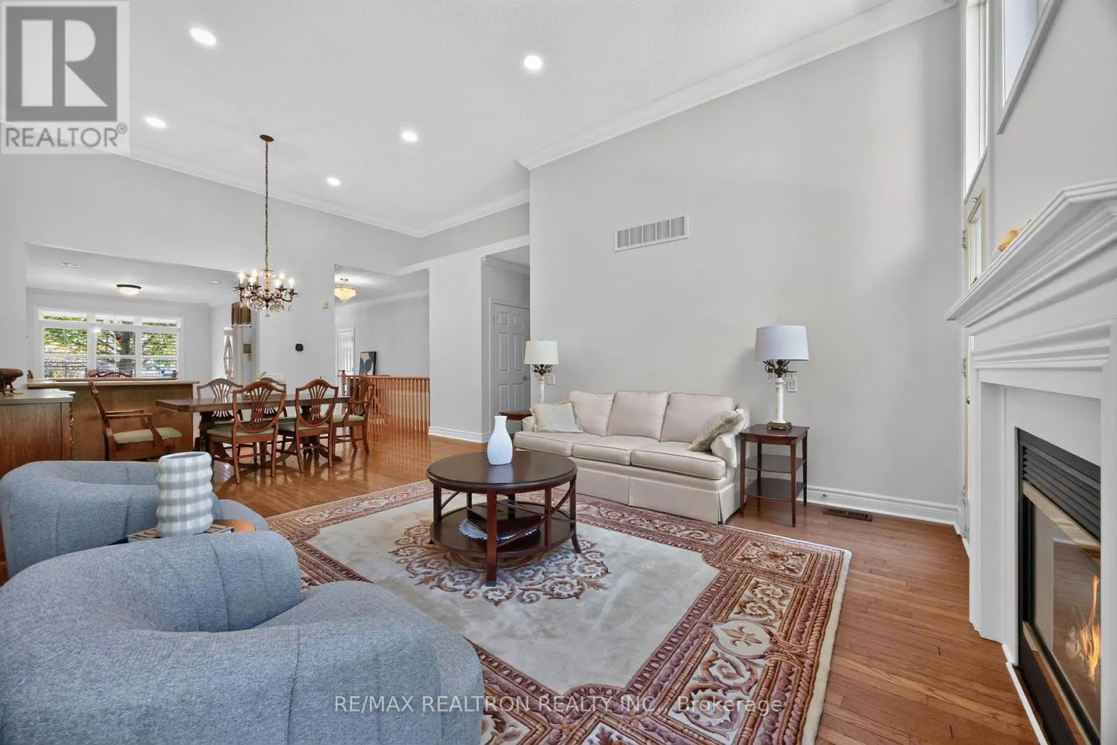 402 MORLEY COOK CRESCENT