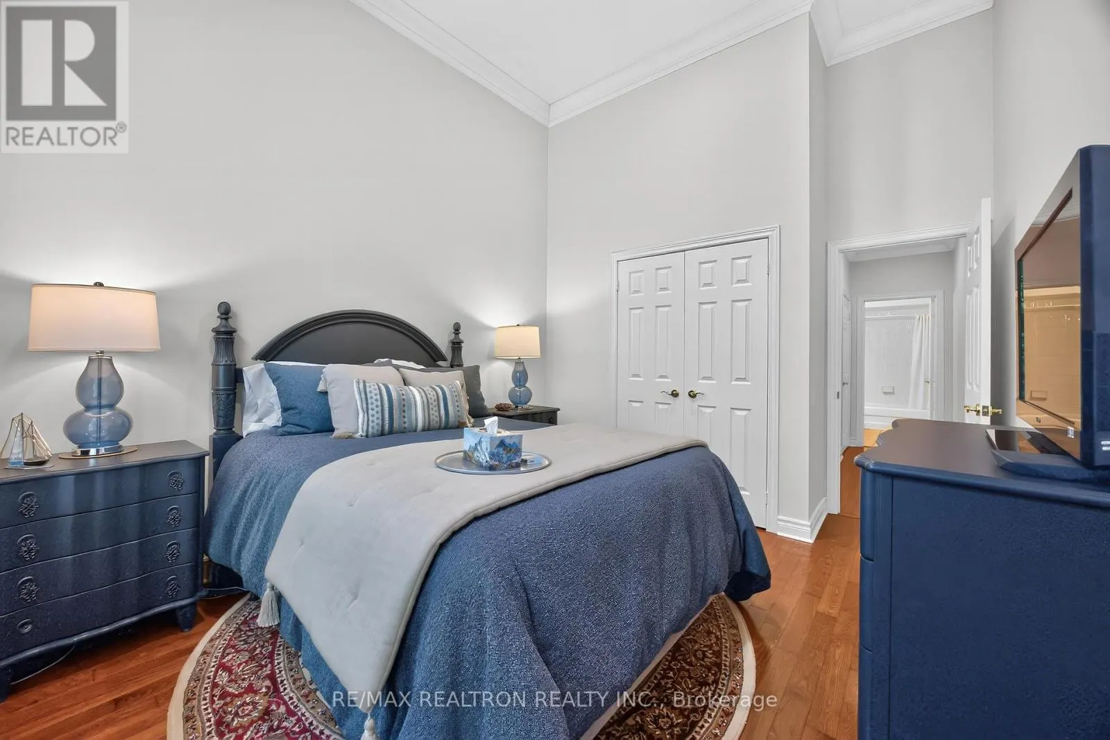 402 MORLEY COOK CRESCENT