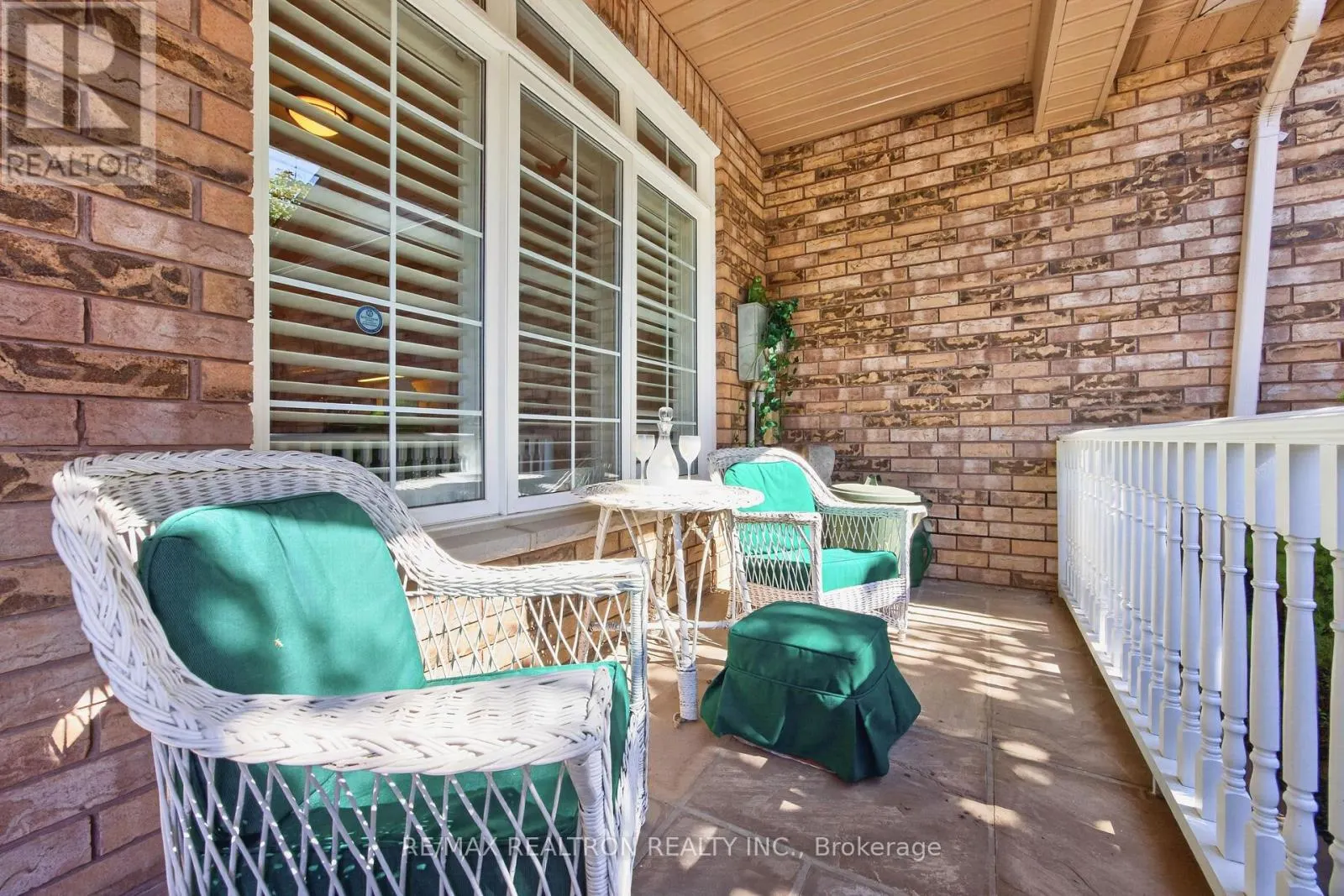 402 MORLEY COOK CRESCENT