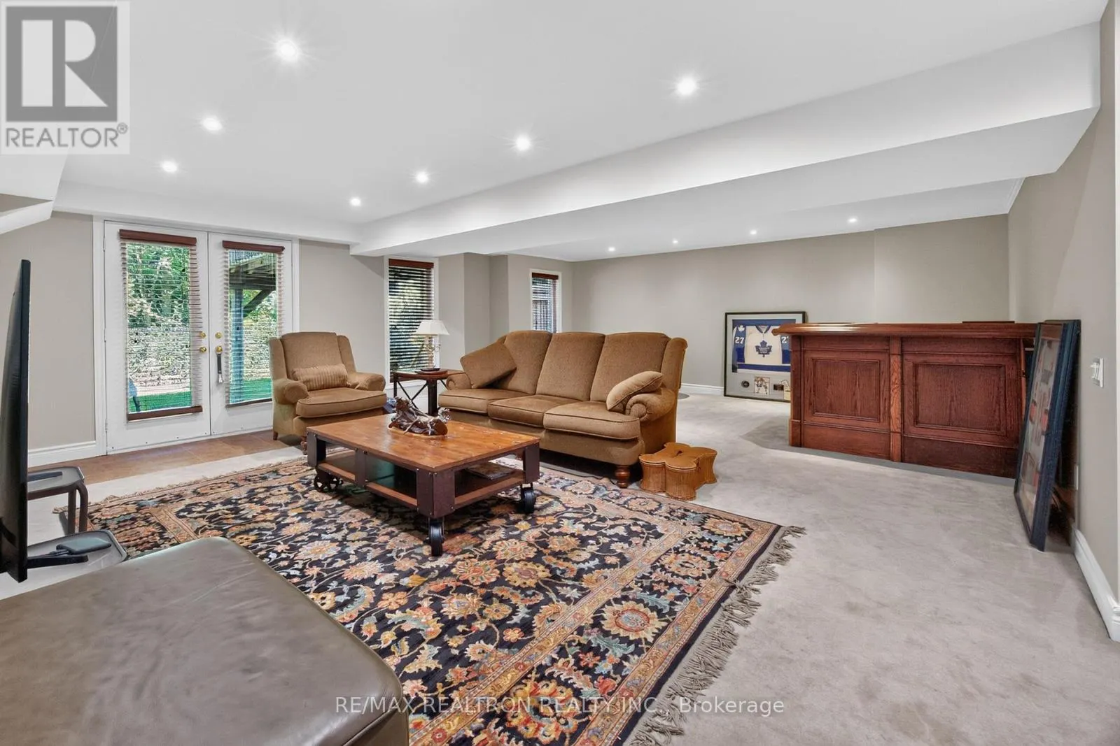 402 MORLEY COOK CRESCENT