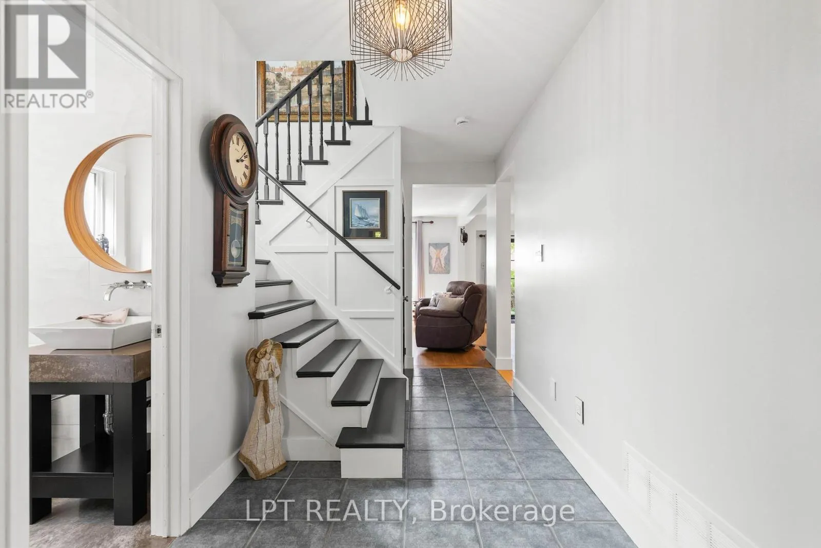 416 FLANAGAN COURT