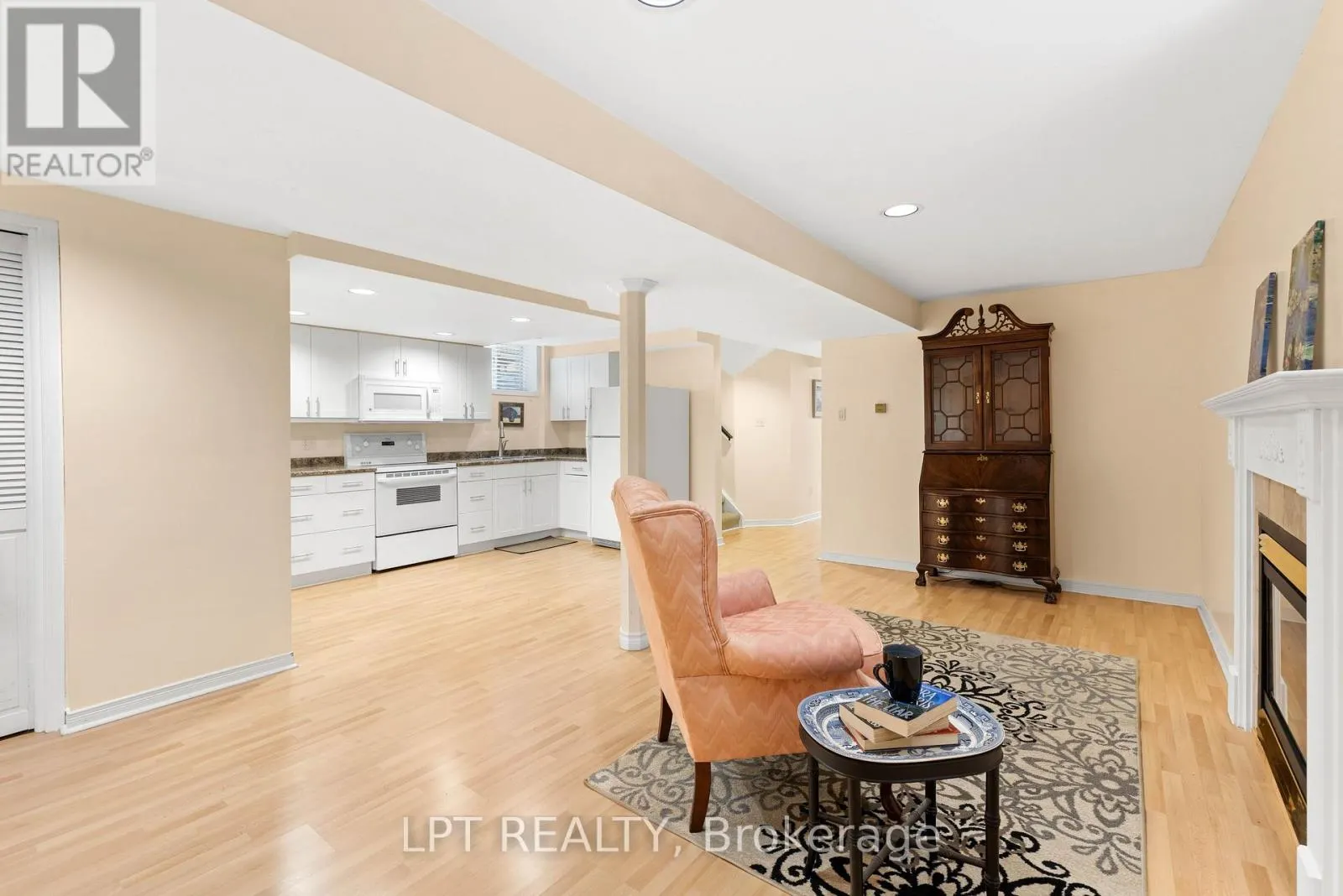 416 FLANAGAN COURT