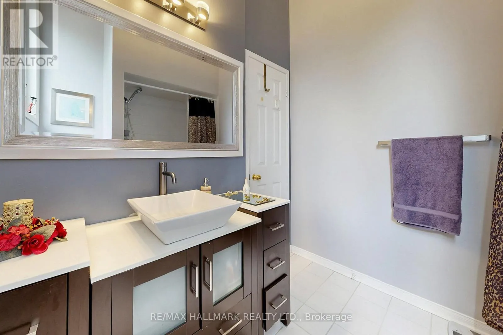 5 EVELYN BUCK LANE
