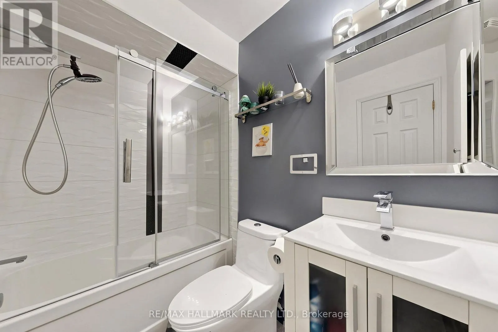 5 EVELYN BUCK LANE