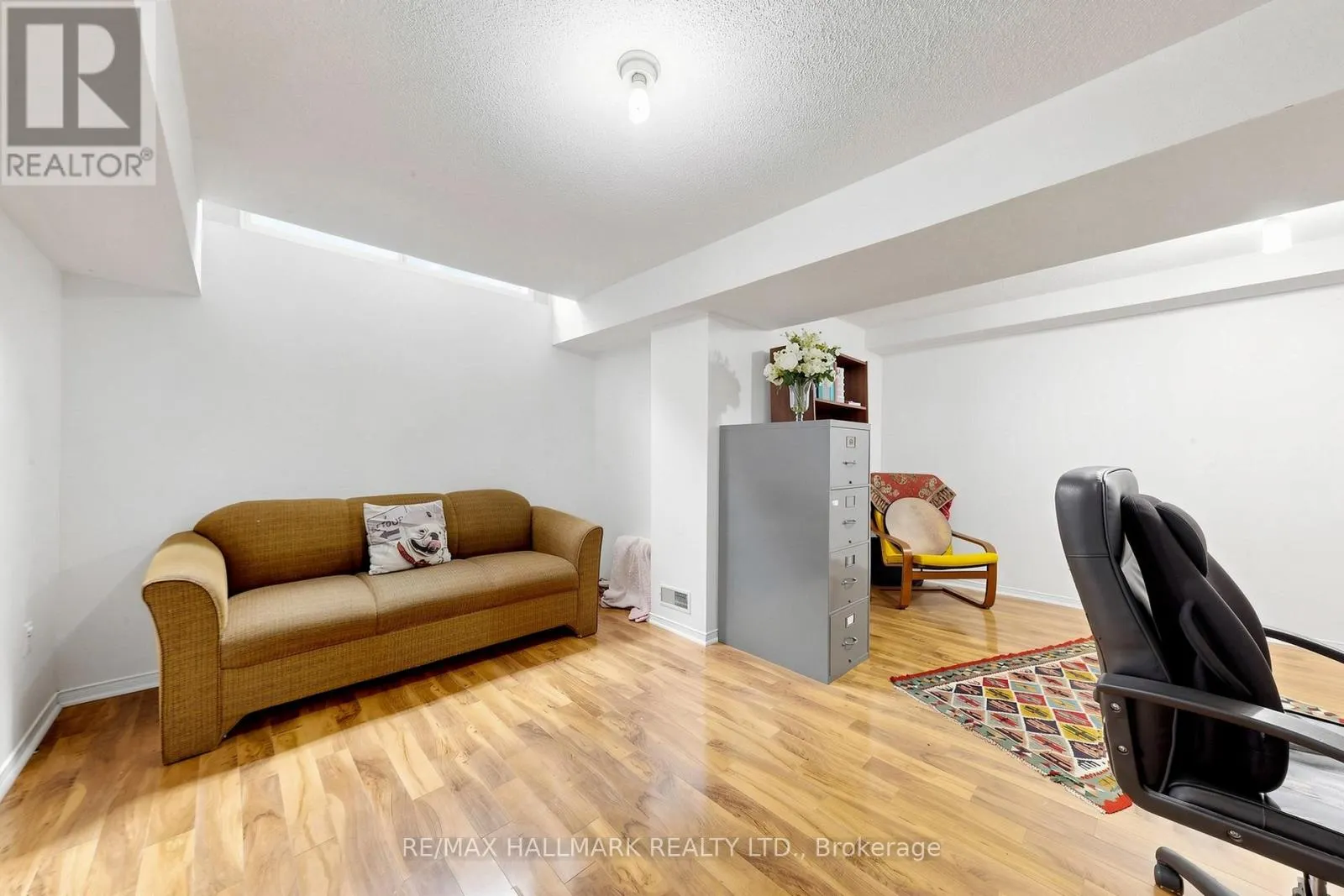 5 EVELYN BUCK LANE