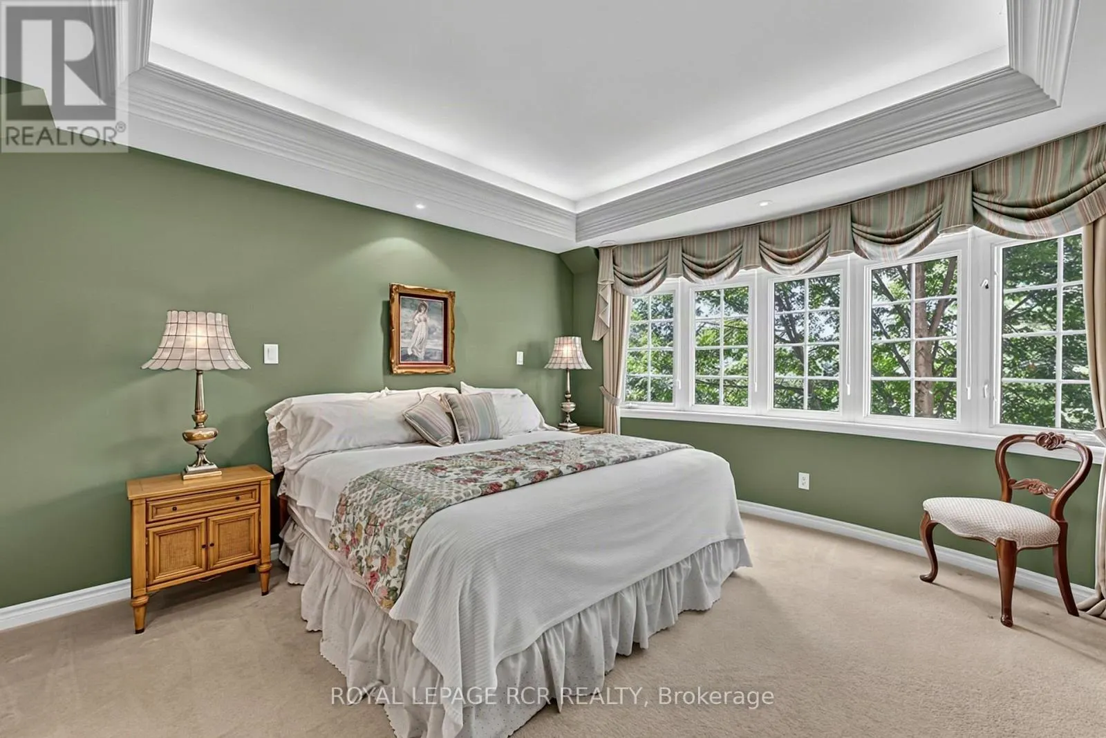 11 - 520 SILKEN LAUMANN DRIVE