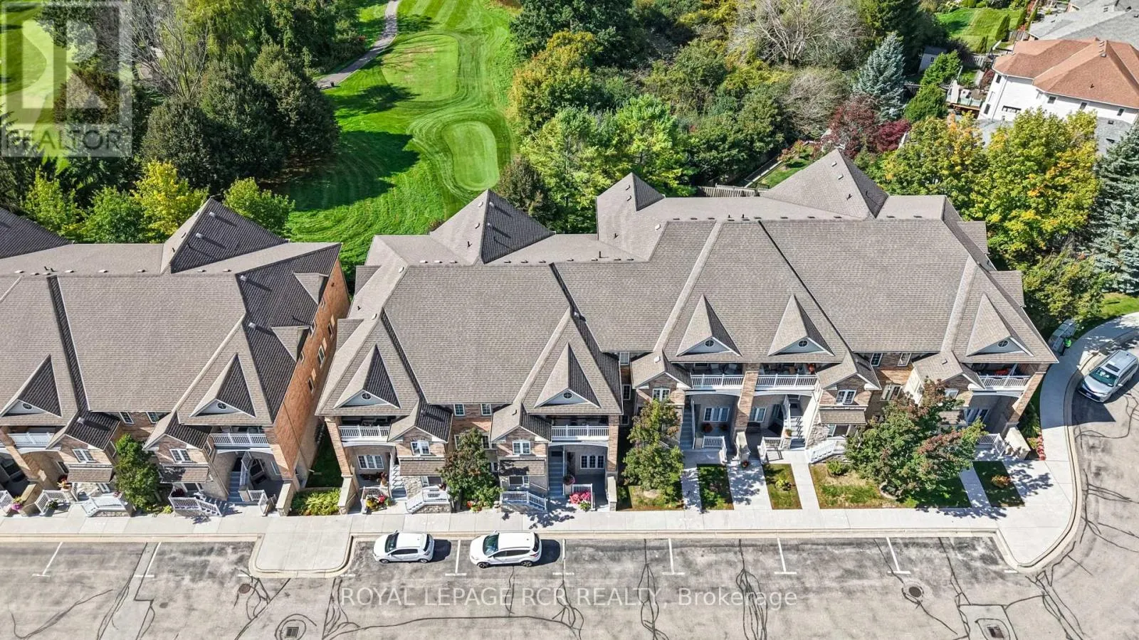 11 - 520 SILKEN LAUMANN DRIVE