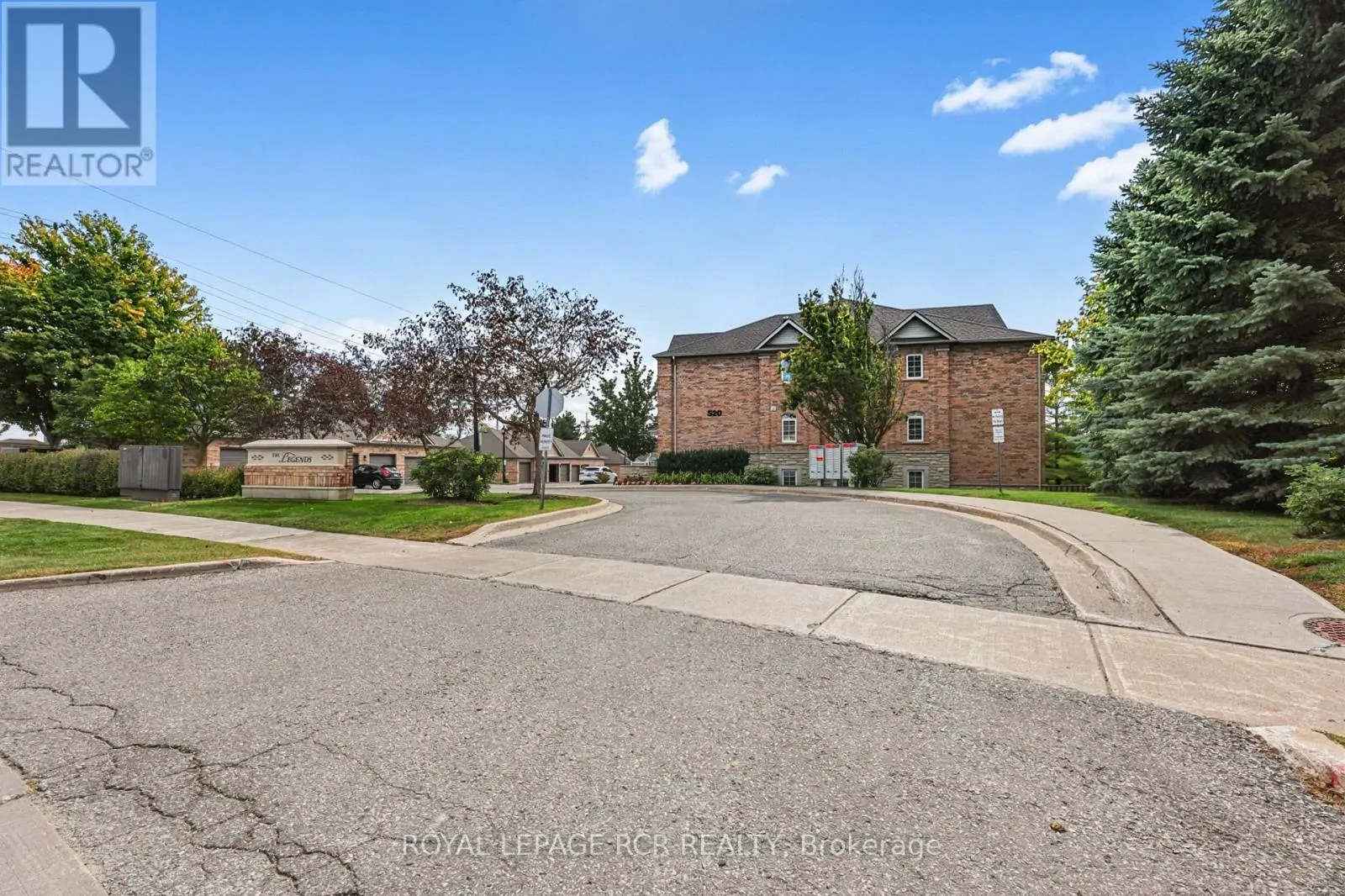 11 - 520 SILKEN LAUMANN DRIVE