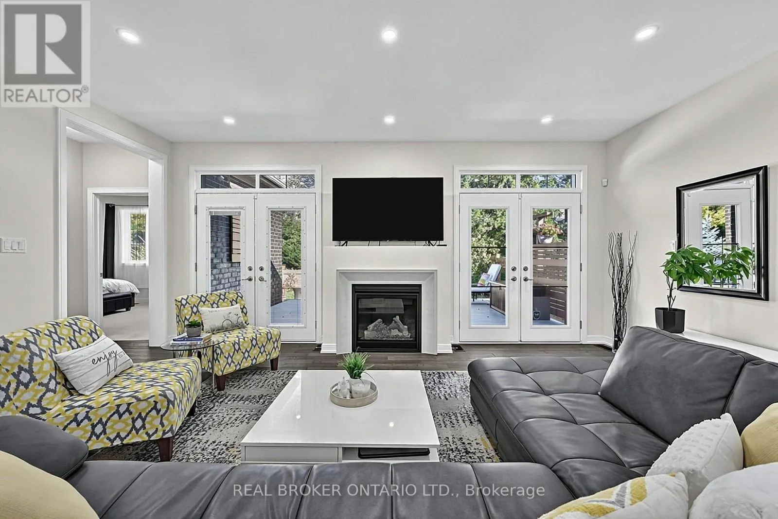 20 BIRKDALE PLACE
