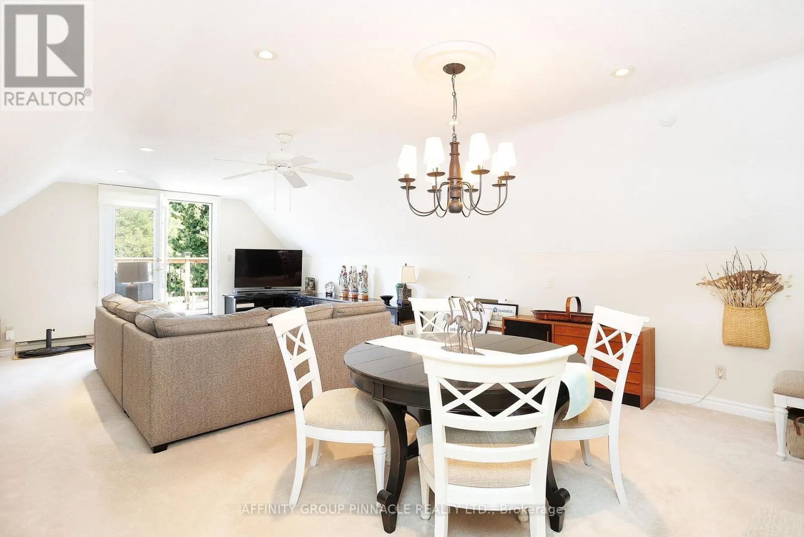 48 - B194 CEDAR BEACH ROAD #48