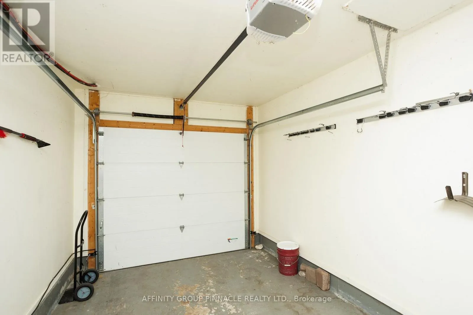 48 - B194 CEDAR BEACH ROAD #48