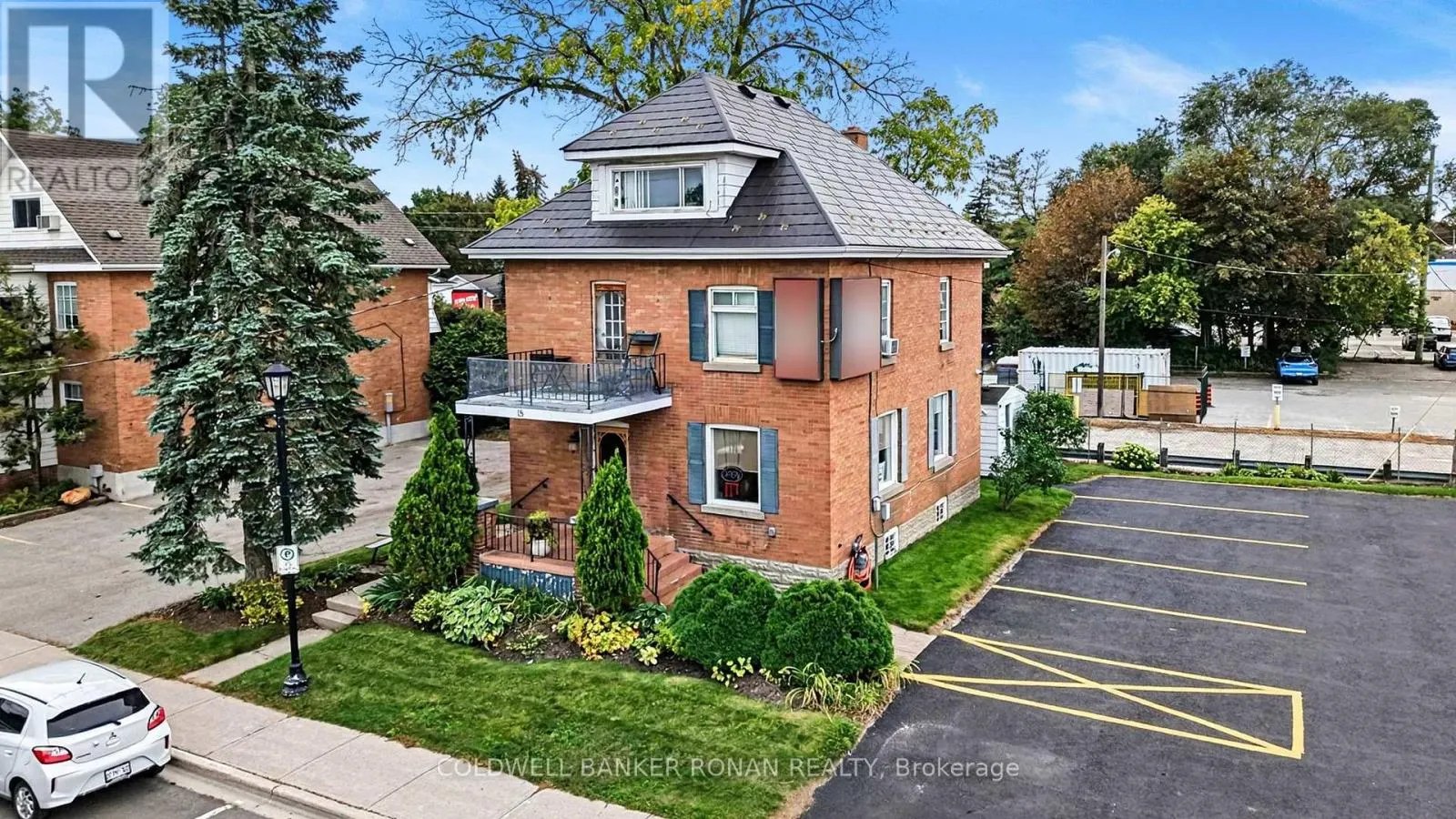 18 CHURCH STREET S