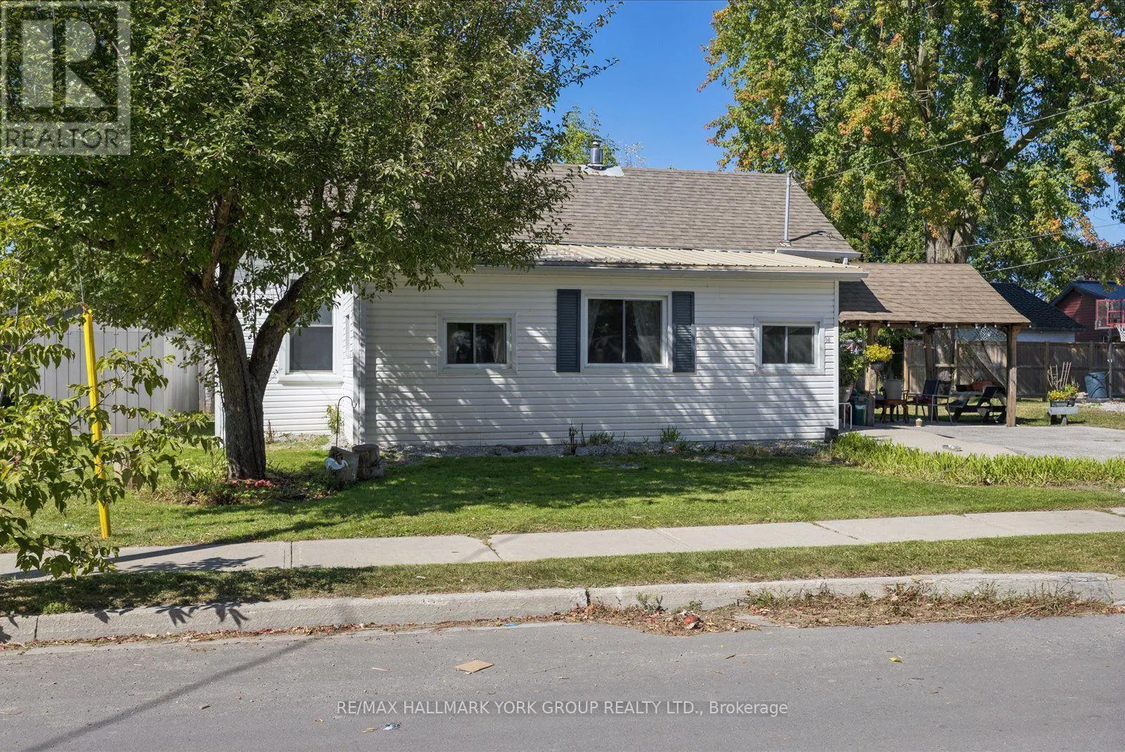 16 SNOOKS ROAD