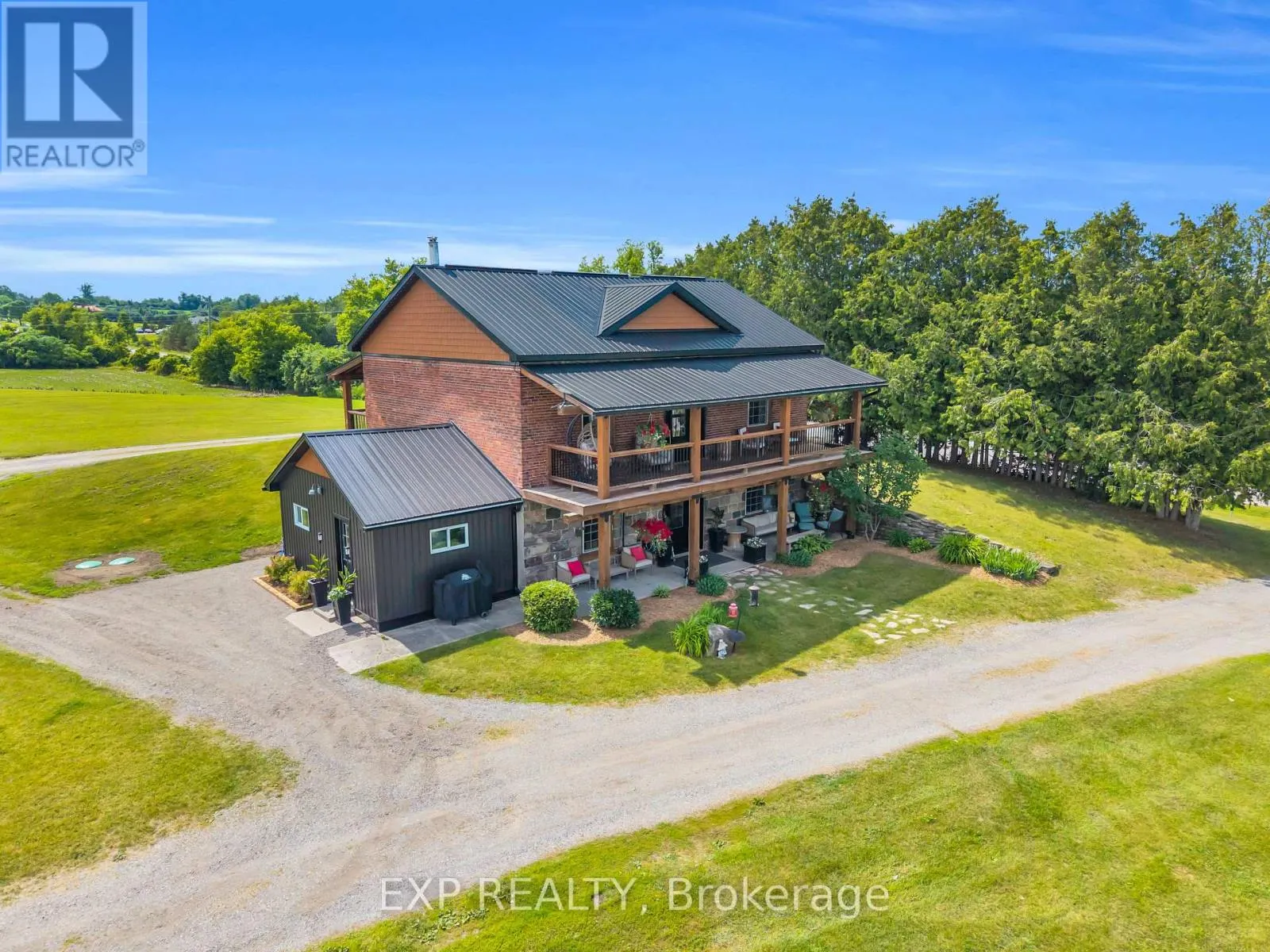 220 LAKERIDGE ROAD