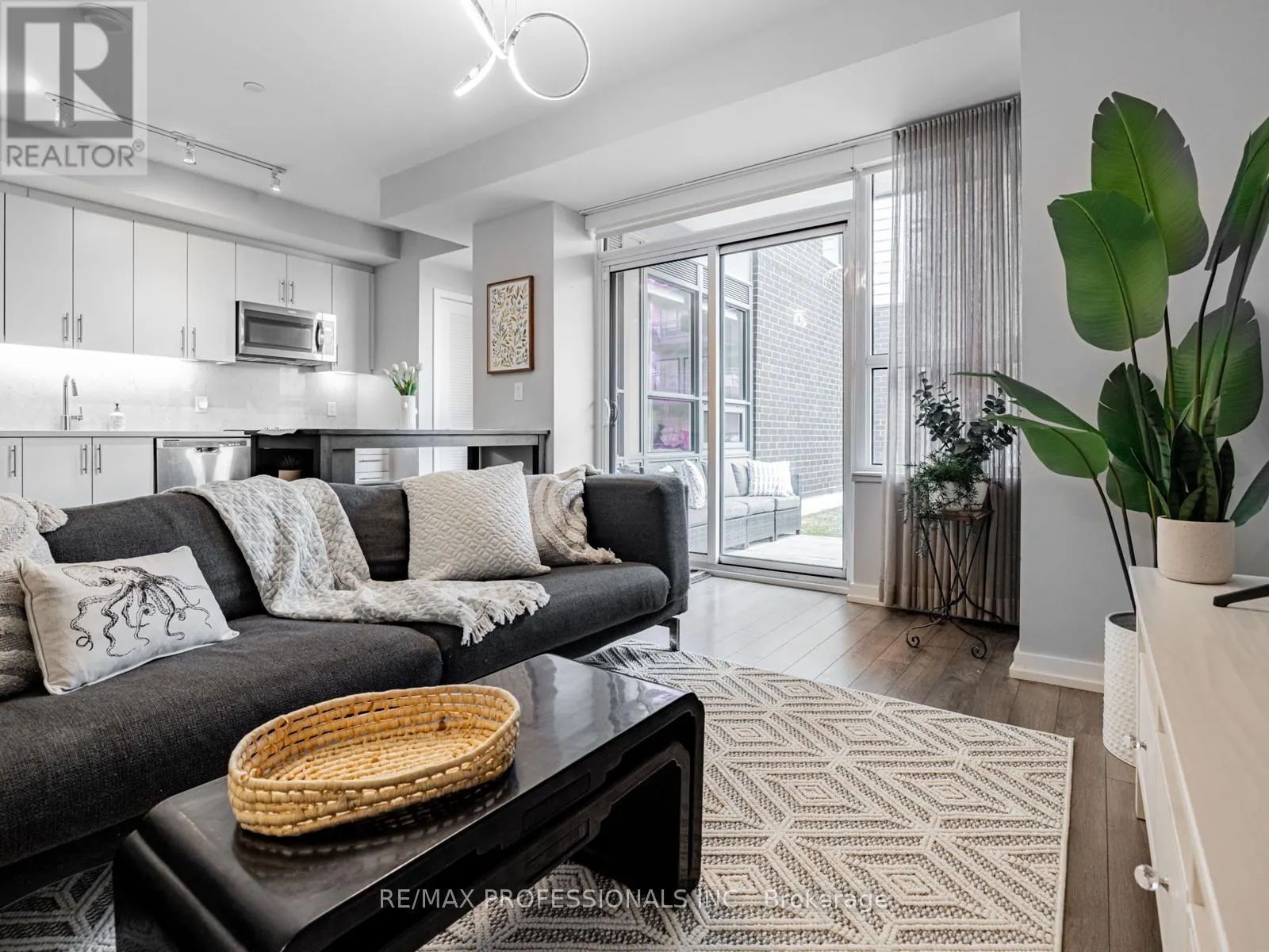 A101 - 241 SEA RAY AVENUE