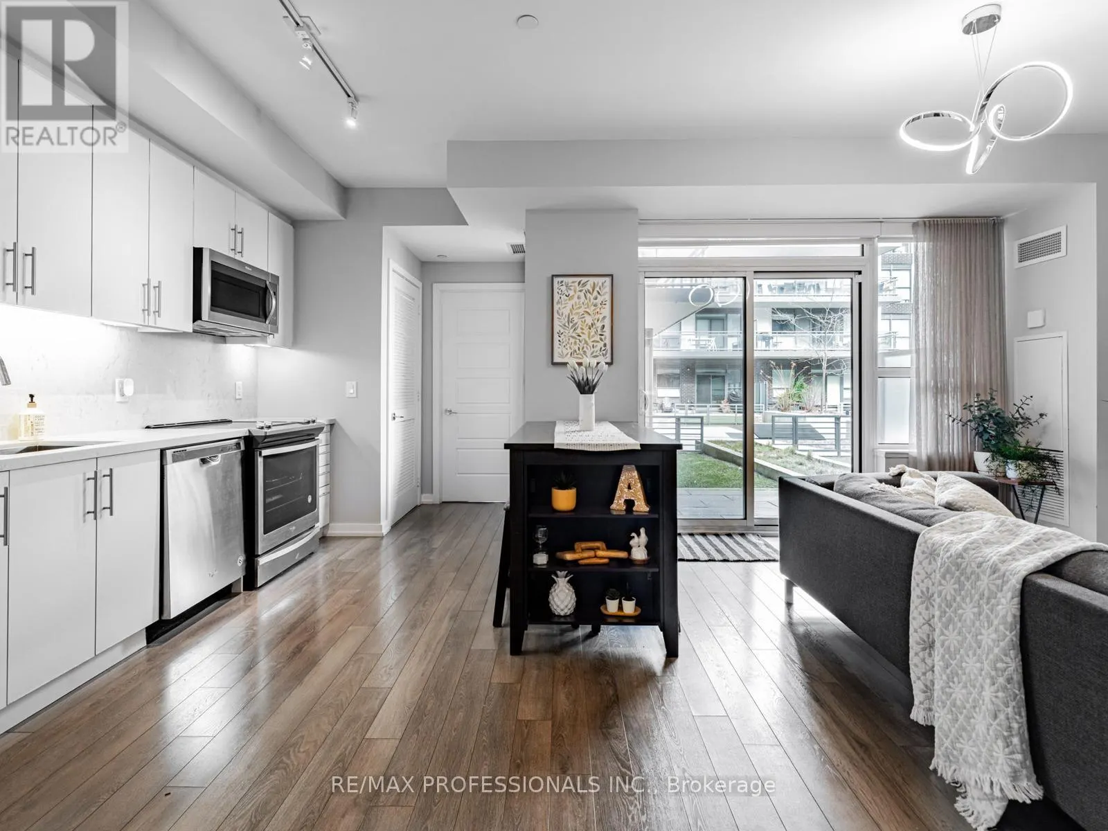 A101 - 241 SEA RAY AVENUE