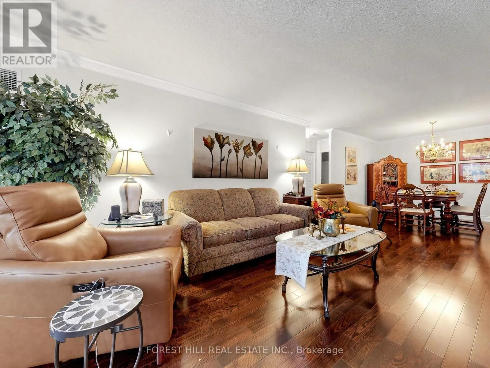 225 - 14924 YONGE STREET