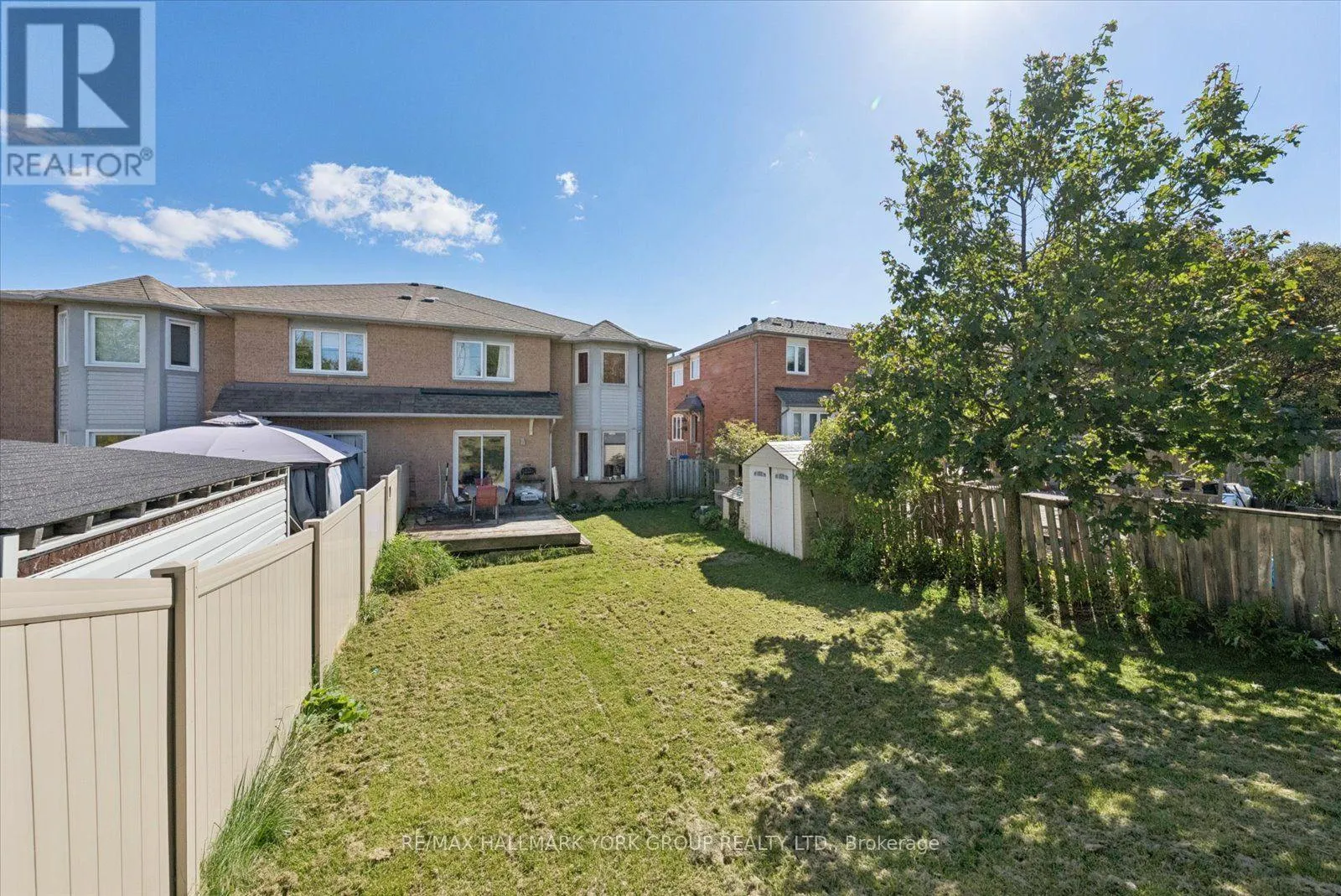 537 WALPOLE CRESCENT