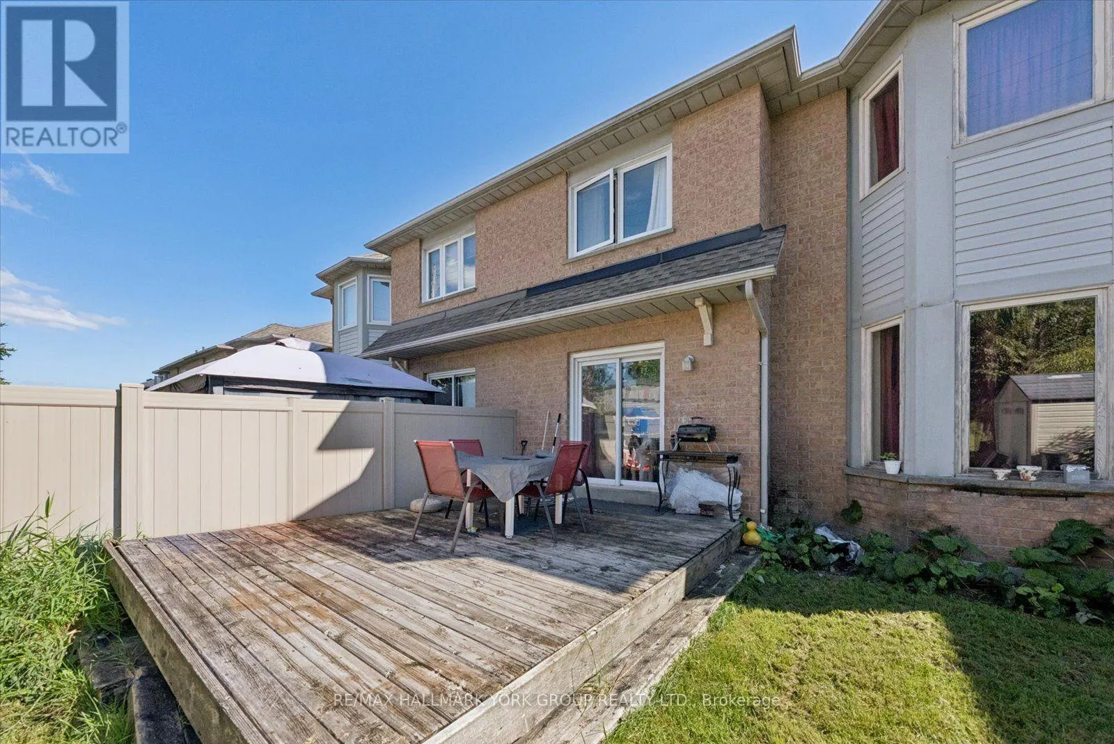 537 WALPOLE CRESCENT