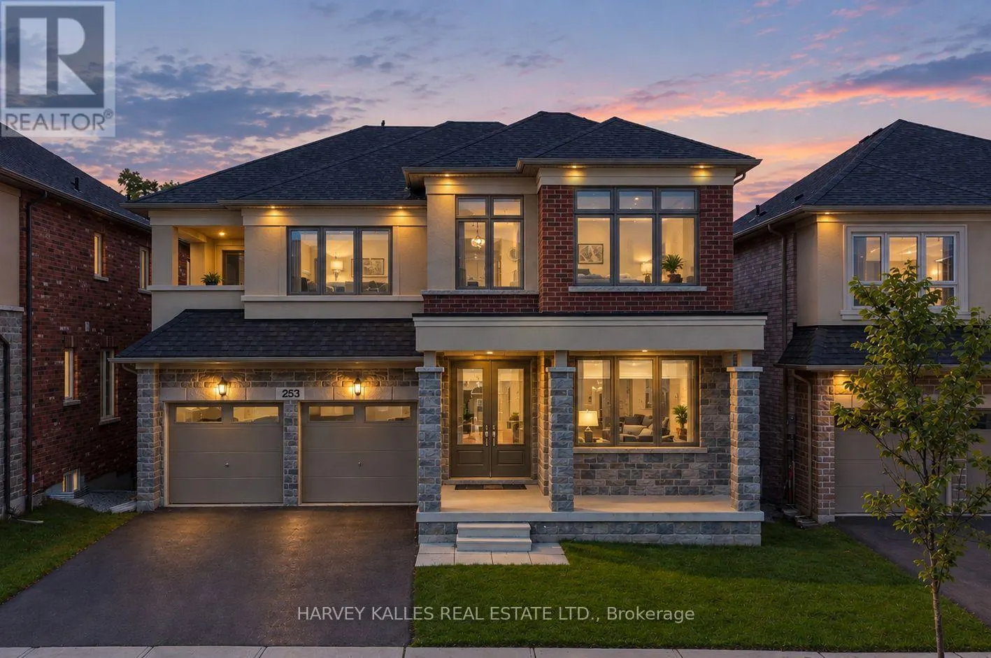 MAIN FLOOR - 253 SEAVIEW HEIGHTS