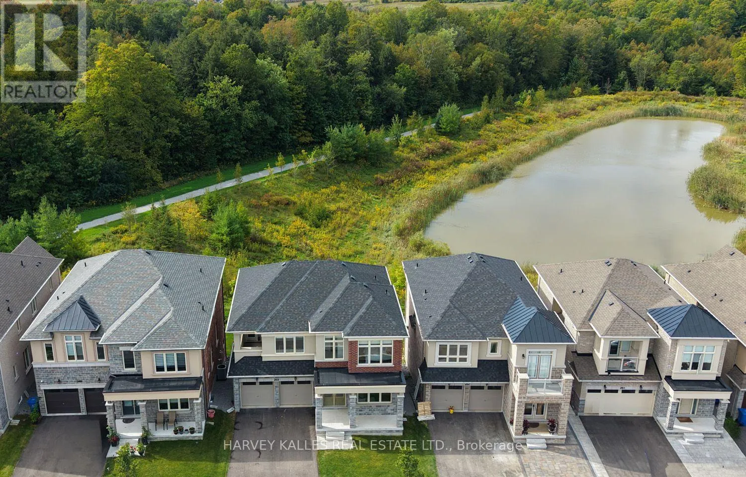 MAIN FLOOR - 253 SEAVIEW HEIGHTS
