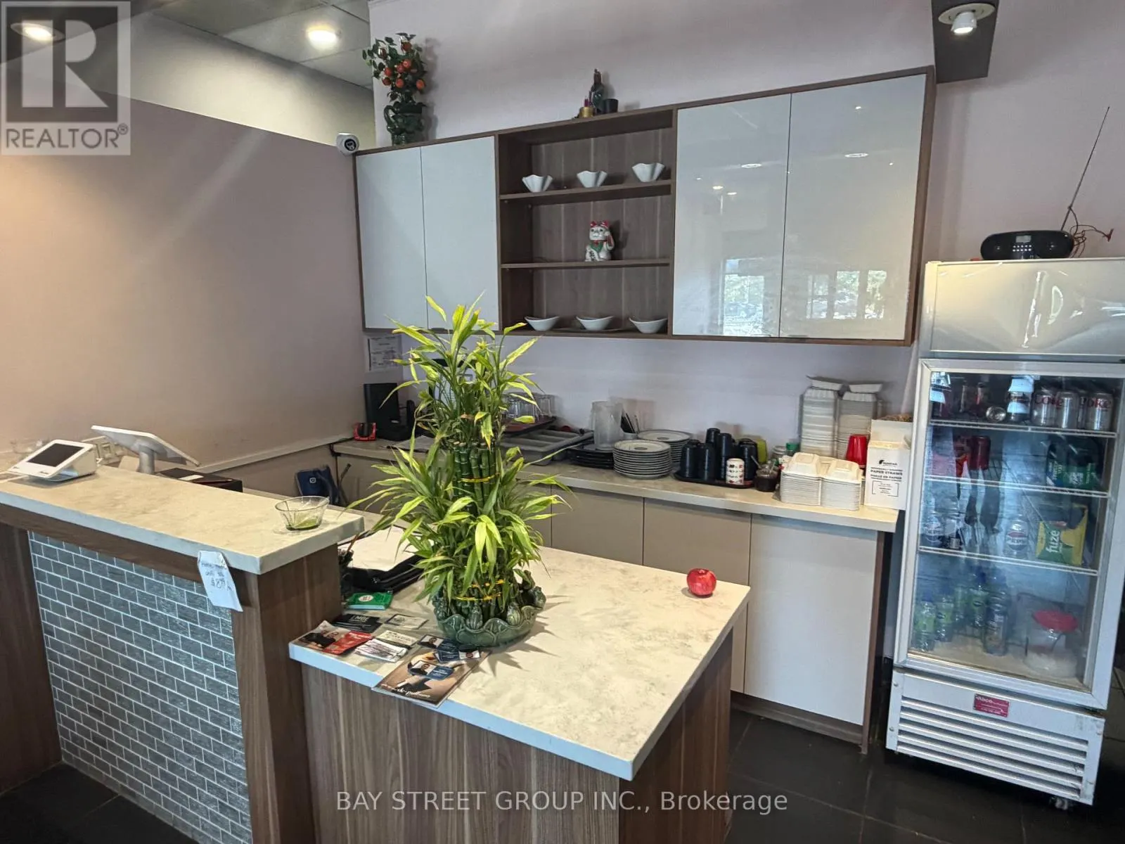 2 - 1065 DAVIS DRIVE