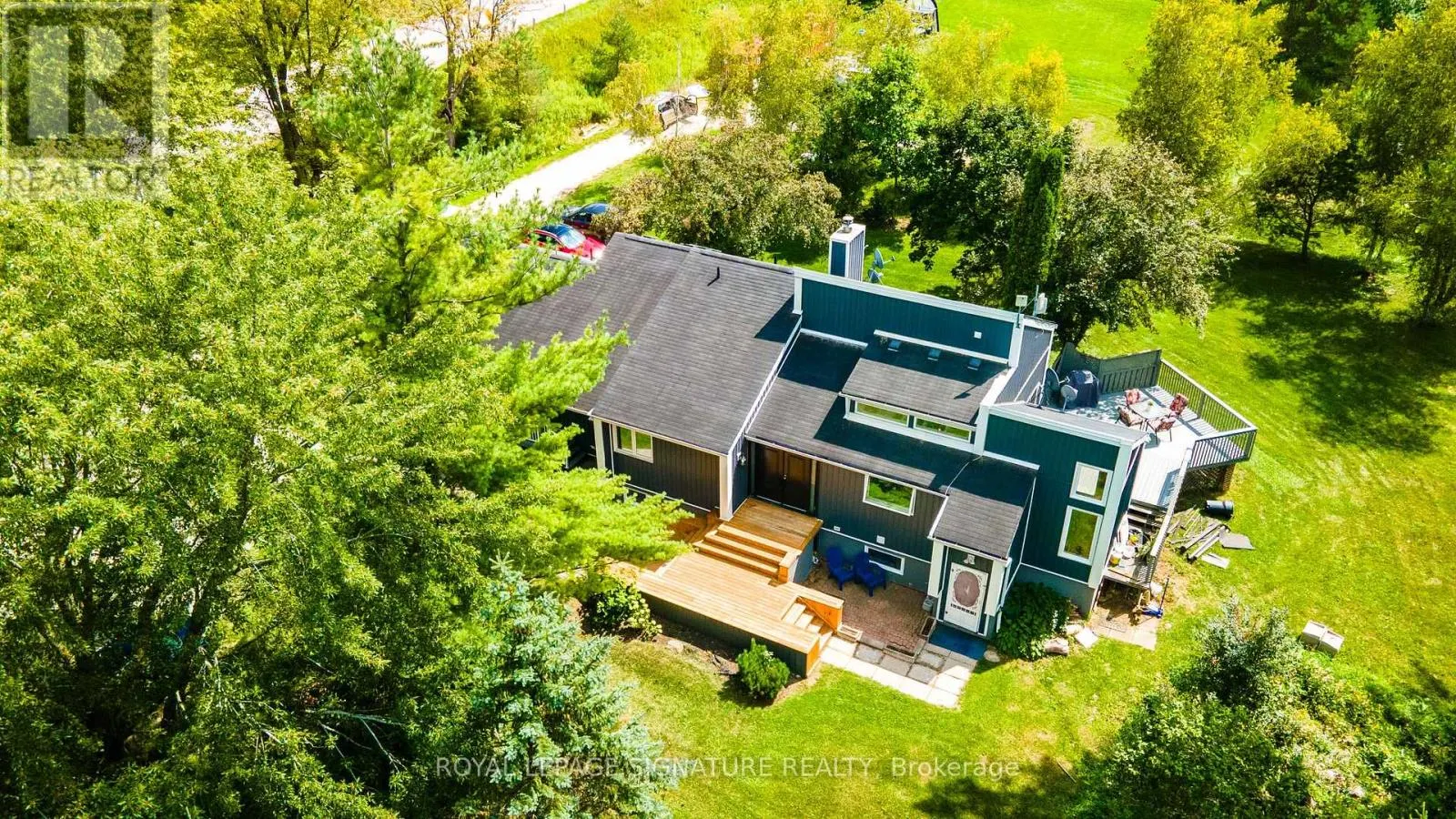 3232 15TH SIDE ROAD