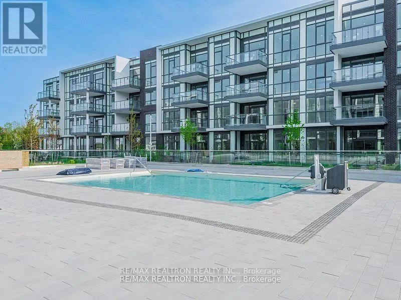 426 - 415 SEA RAY AVENUE