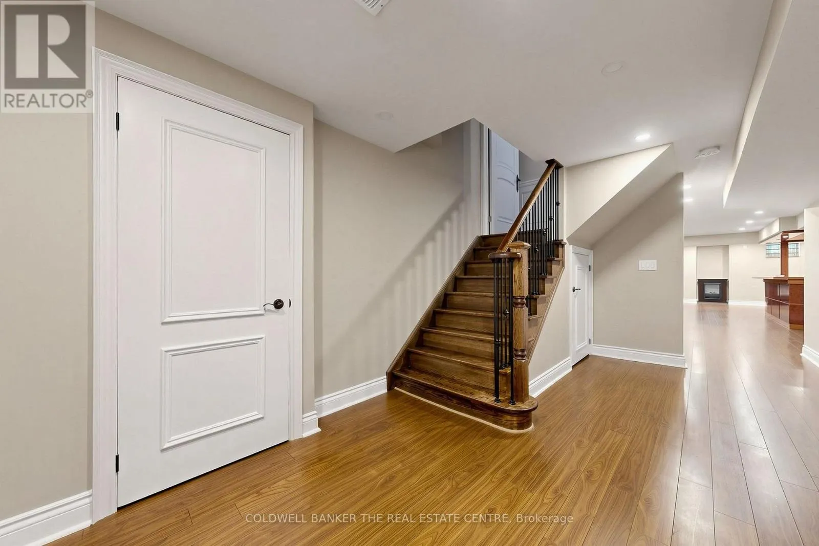 20 SHALOM ALEICHEM COURT